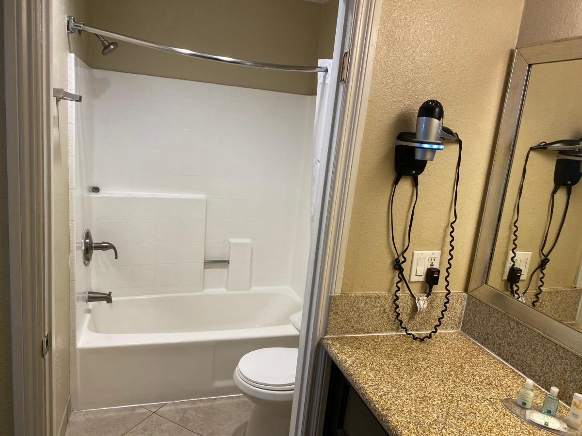 Quality Inn Downey Exterior photo