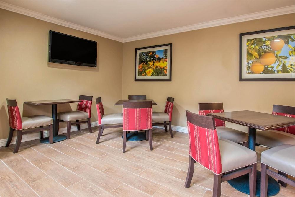 Quality Inn Downey Exterior photo