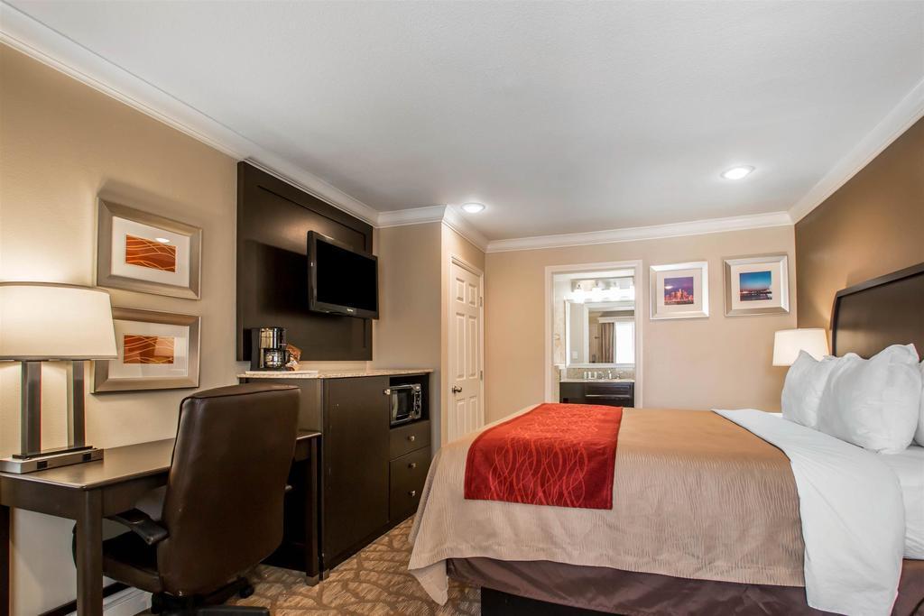 Quality Inn Downey Exterior photo