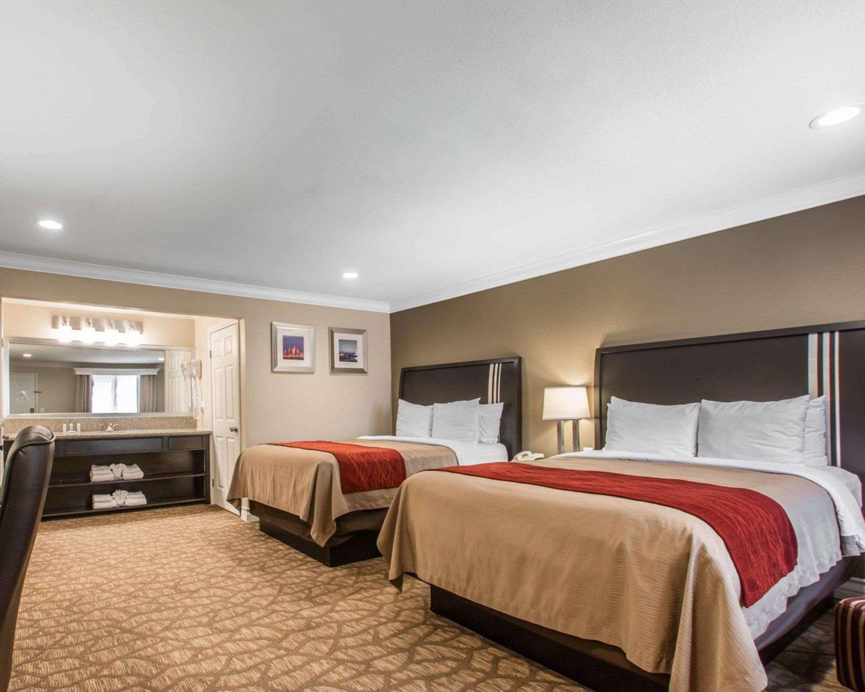 Quality Inn Downey Exterior photo